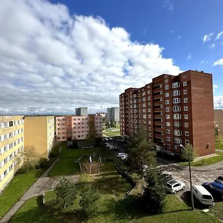 однокомнатная с новым ремонтом * Ahtme